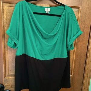 Kelly Green 2 tone soft Worthington top